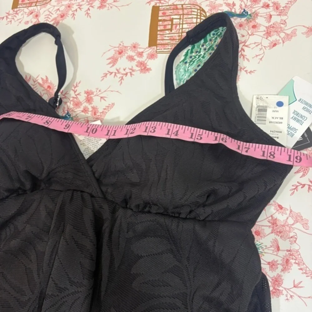 Swim Solutions NWT Black V-Neck Flyaway Women's Tummy-Control Swim swimsuit 16 L - Picture 9 of 12